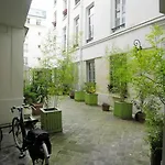 Beautiful 2 Bdrm- In The Heart Of The Marais